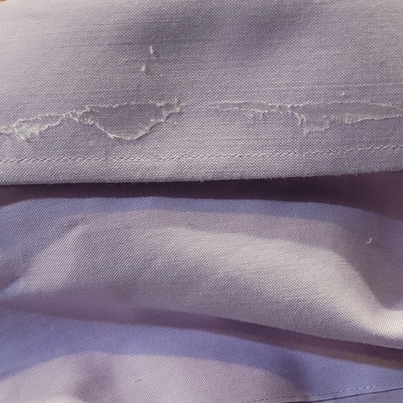 Men's Buttoned Down Lavender Dress Shirt Size 16.5" x 34 - Picture 4 of 4